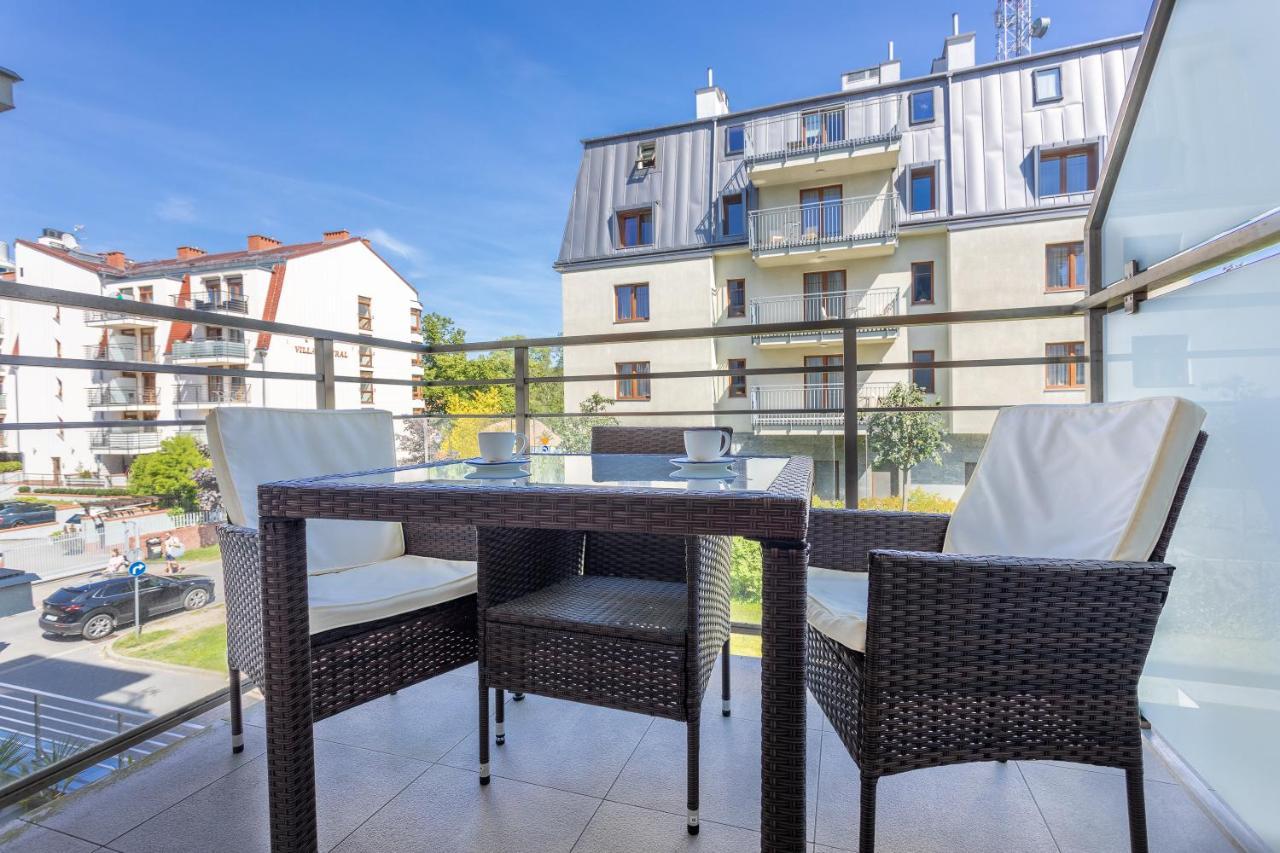 Świnoujście Ambria Apartments Promenada מראה חיצוני תמונה