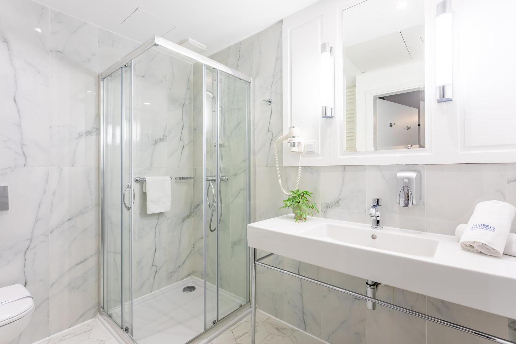 Świnoujście Ambria Apartments Promenada מראה חיצוני תמונה